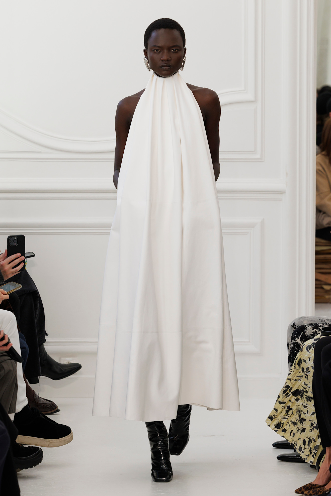 إطلالات نهاية عام 2025